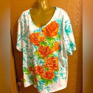 Women’s plus size top